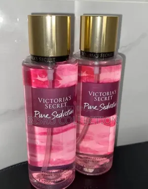 Victoria's Secret Splash on Hand