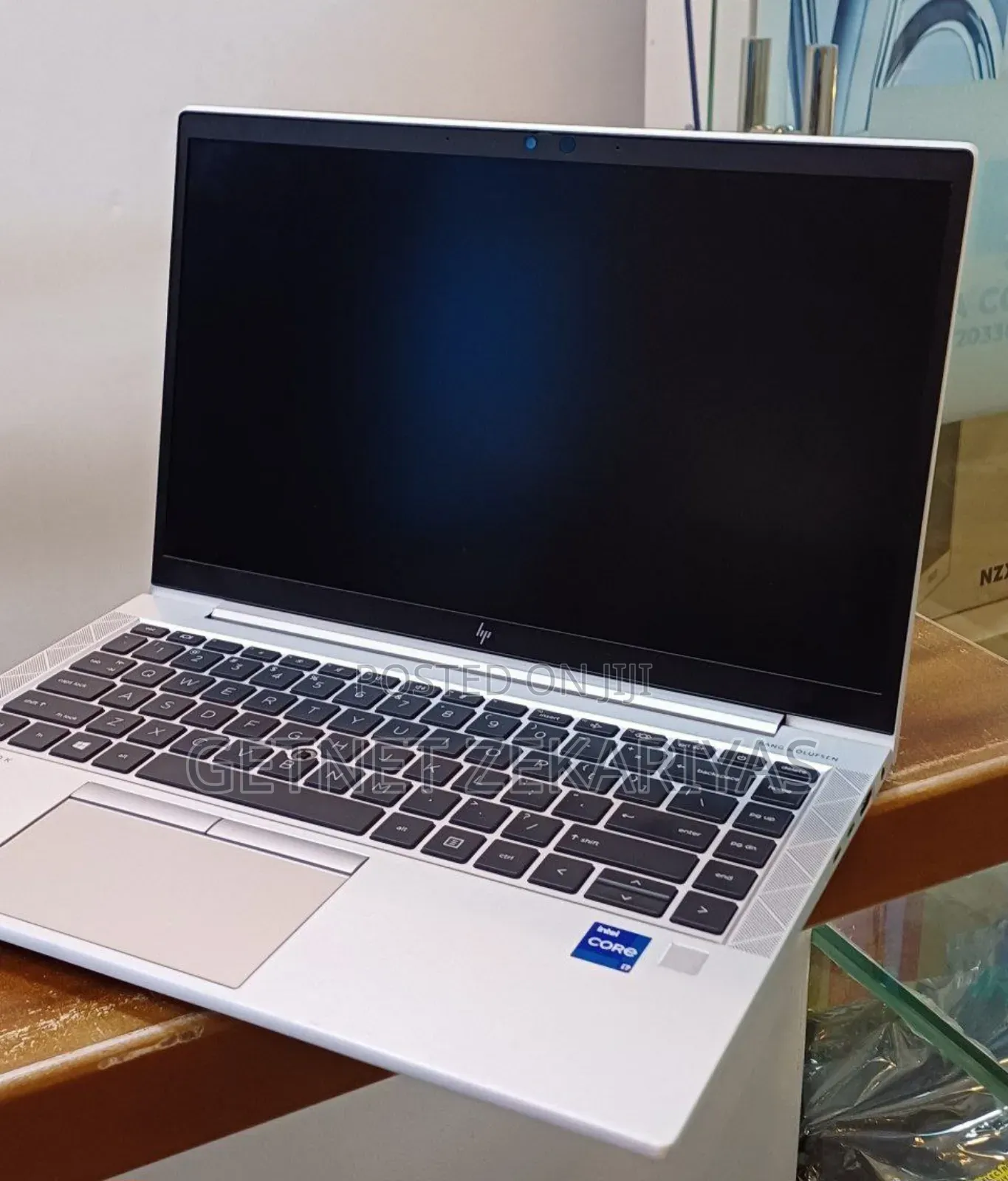 New Laptop HP EliteBook 840 G8 16GB Intel Core I7 SSD 512GB