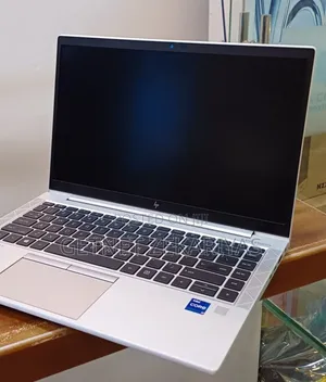 New Laptop HP EliteBook 840 G8 16GB Intel Core I7 SSD 512GB