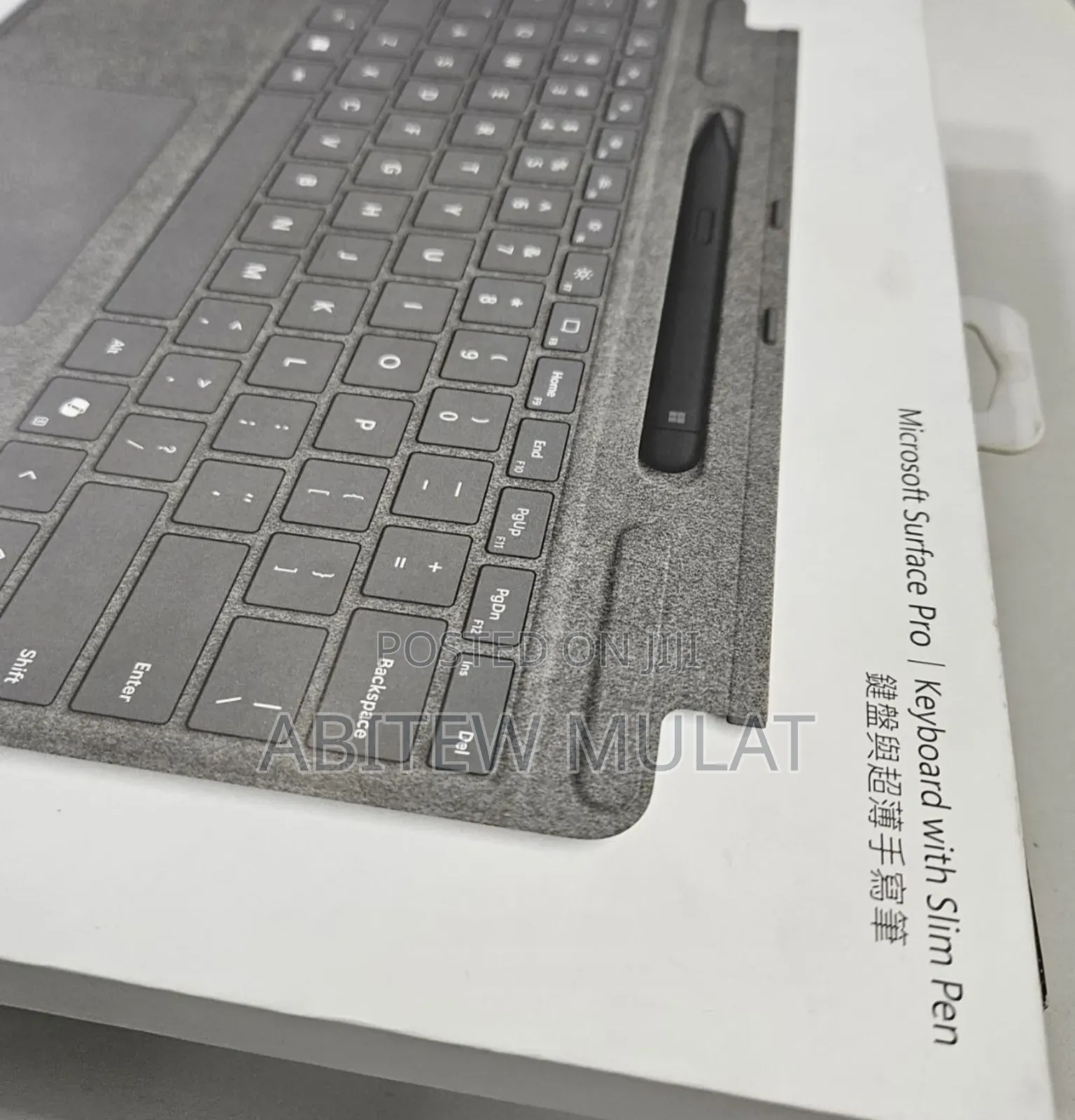 New Microsoft Surface Pro 11th Edition, a Copilot+ PC 16GB SSD 512GB