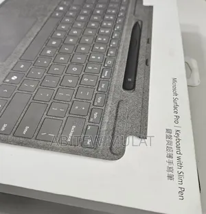 New Microsoft Surface Pro 11th Edition, a Copilot+ PC 16GB SSD 512GB