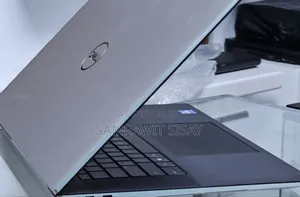 Photo - New Laptop Dell XPS 15 16GB Intel Core I7 SSD 1T