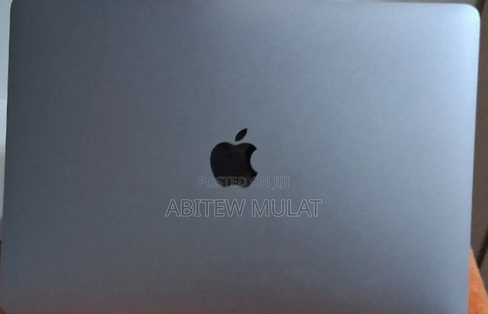 New Laptop Apple MacBook Pro 2017 16GB Intel Core I5 SSD 256GB