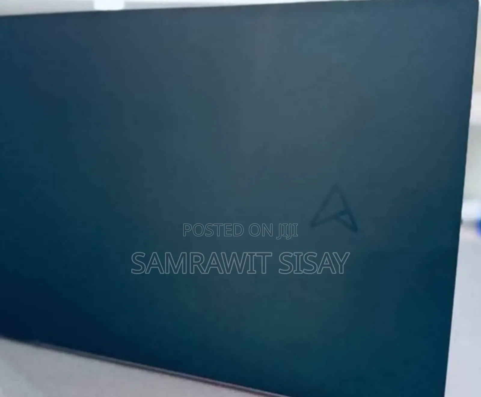 New Laptop Lenovo Yoga 7i 16GB Intel Core I7 SSD 512GB