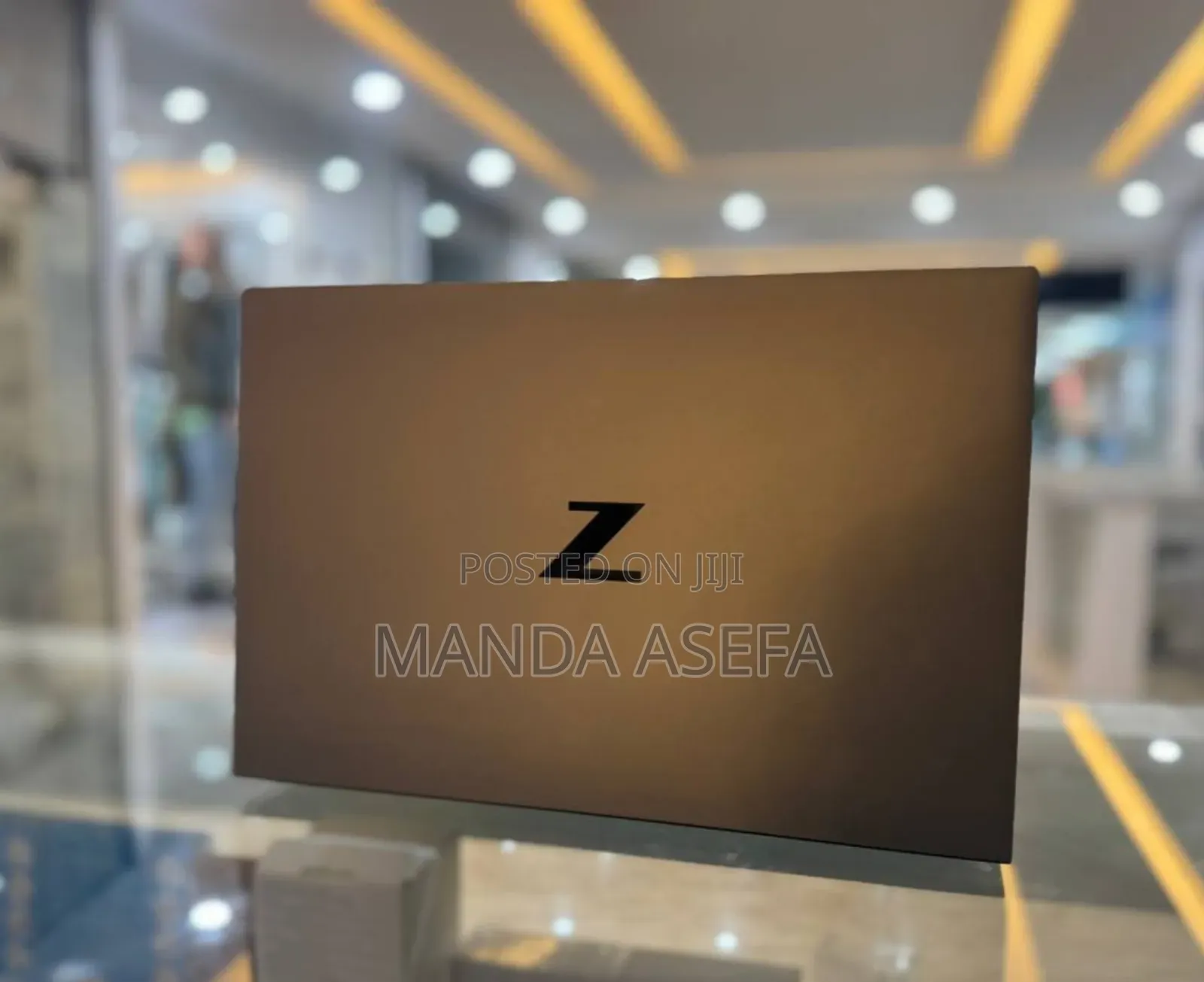 New Laptop HP ZBook Firefly G8 16GB Intel Core I7 SSD 512GB