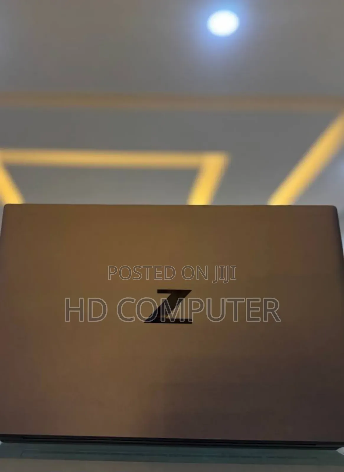 New Laptop HP ZBook Firefly G8 16GB Intel Core I7 SSD 1T