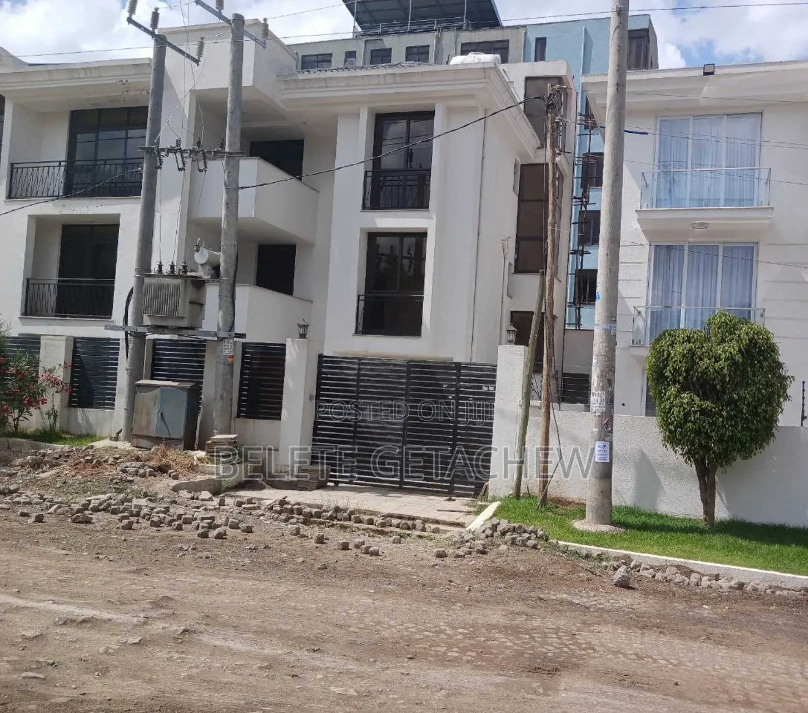 8bdrm House in Semit, G+2 Luxury, Bole for sale