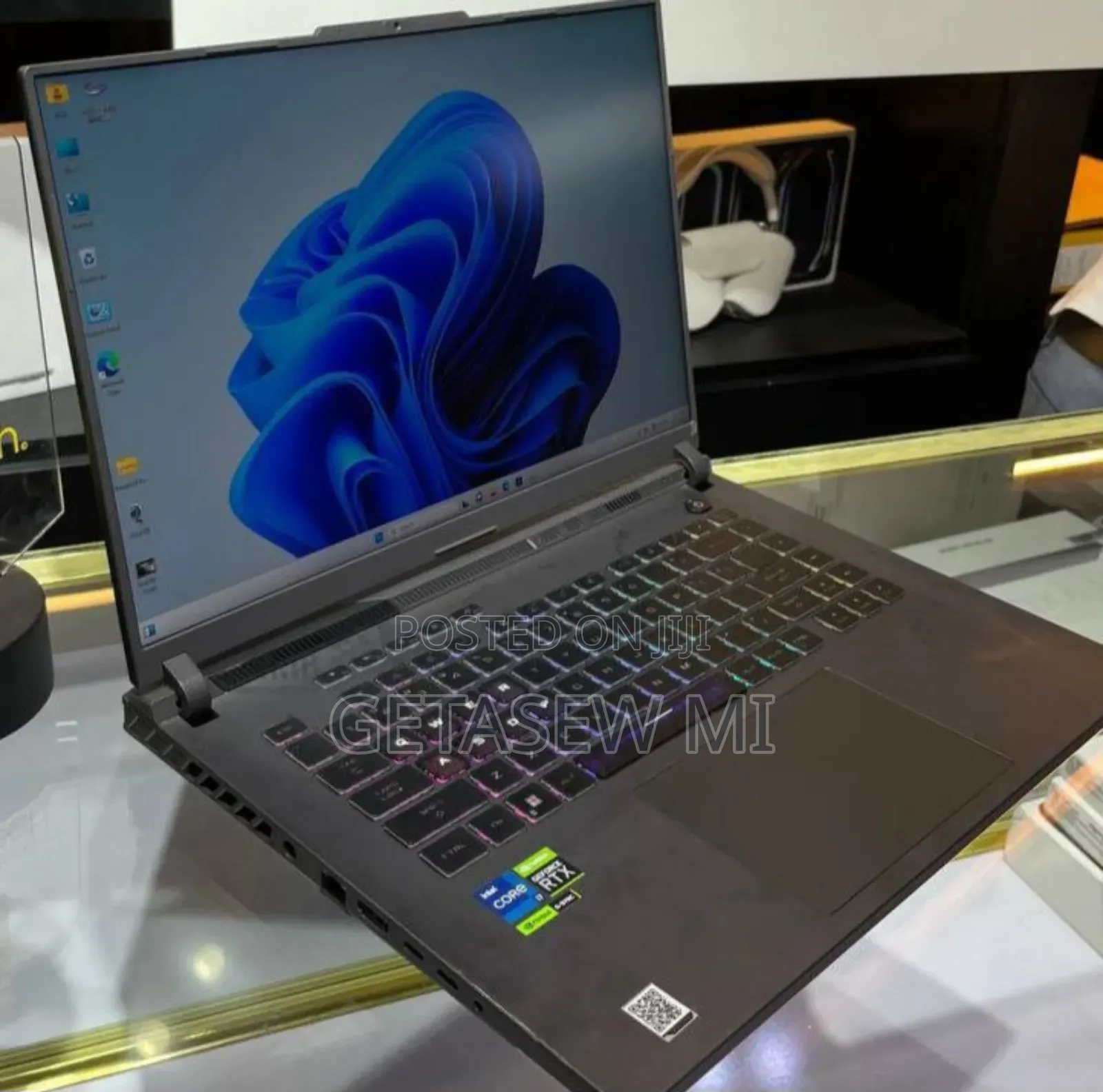 New Laptop Asus ROG Strix G15 16GB Intel Core I7 SSD 1T