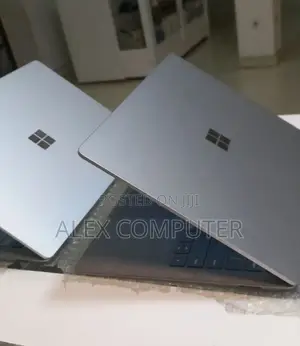 New Laptop Microsoft Surface Laptop 4 16GB Intel Core I7 SSD 512GB