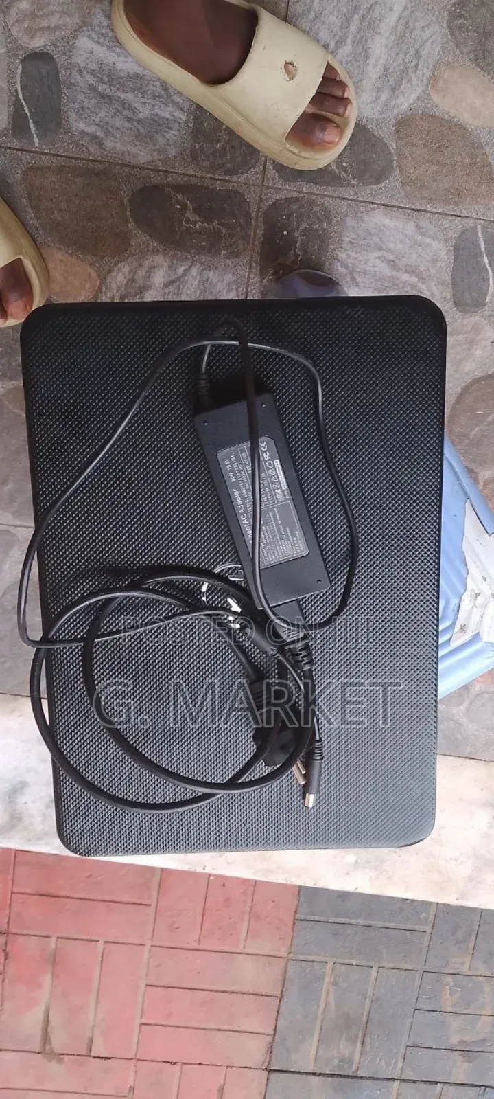 Dell Laptop Model P28f