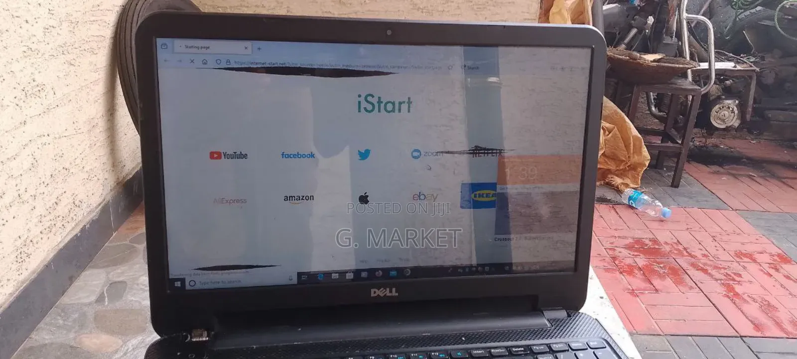 Dell Laptop Model P28f