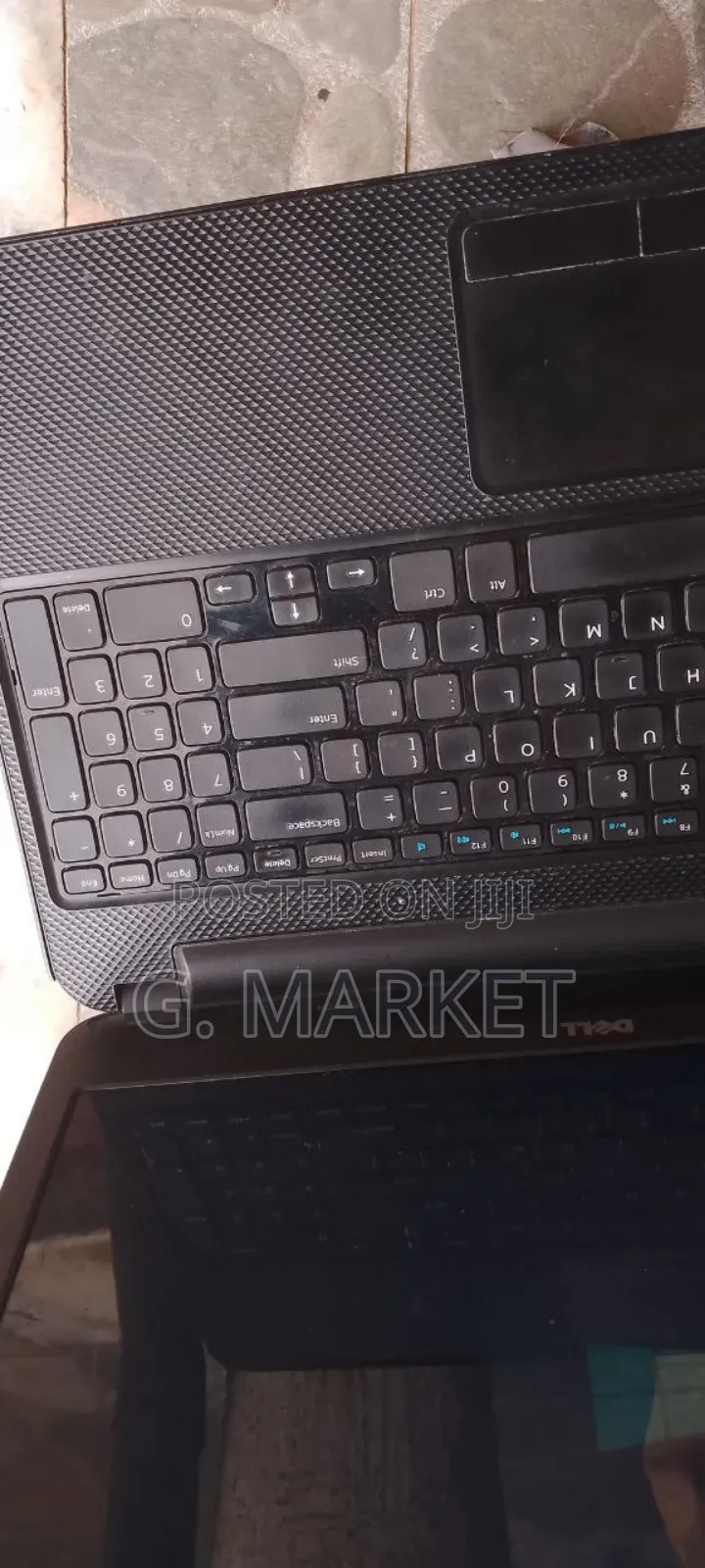 Dell Laptop Model P28f