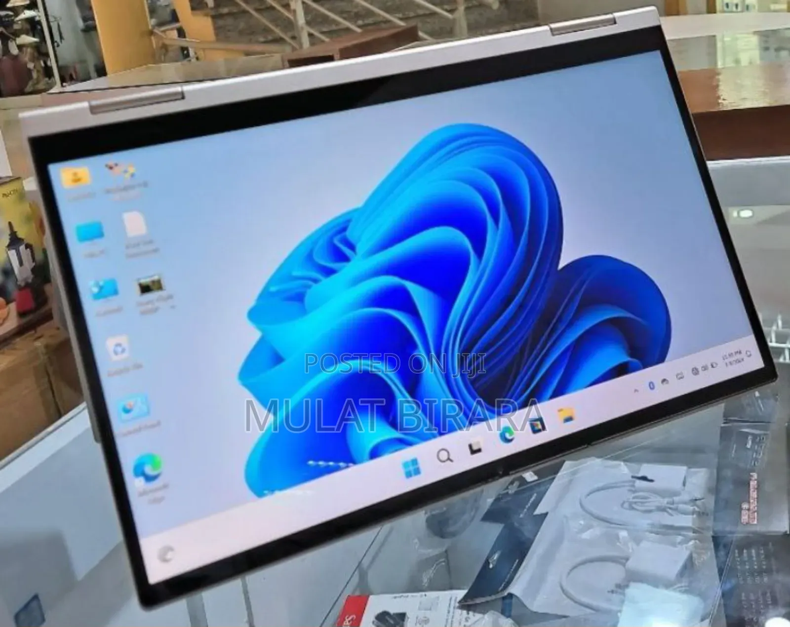 New Laptop Lenovo Yoga C740 8GB Intel Core I5 SSD 512GB