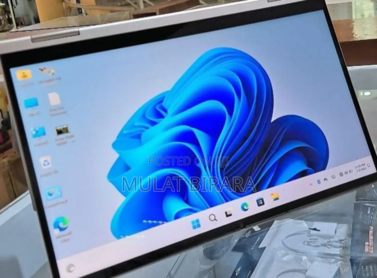 New Laptop Lenovo Yoga 9i 16GB Intel Core I7 SSD 512GB