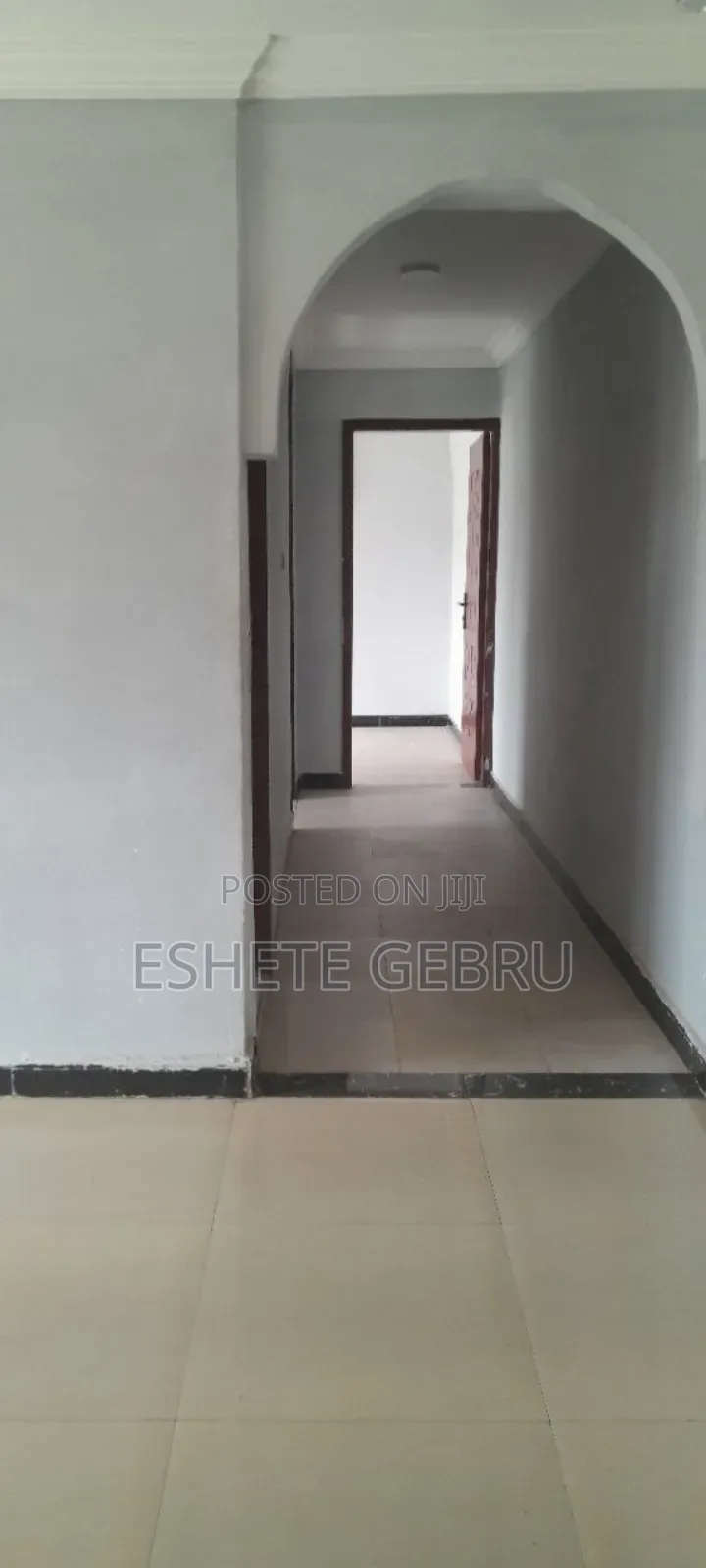 Furnished 2bdrm Condo in 20/80 ኮንዶሚንየም, Akaky Kaliti for sale