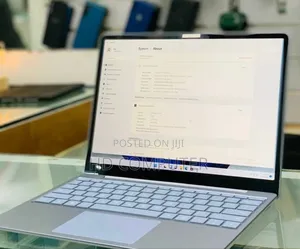 New Laptop 8GB Intel Core I5 SSD 256GB