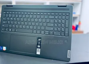 Photo - New Laptop Lenovo Yoga 7i 16GB Intel Core I7 SSD 512GB