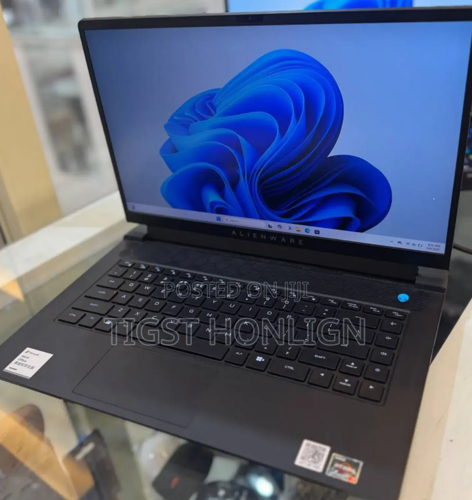 New Laptop Alienware M15 R3 16GB AMD Ryzen 7 SSD 512GB