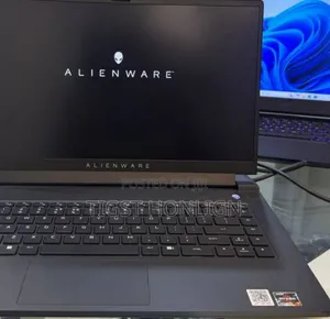 New Laptop Alienware M15 R3 16GB AMD Ryzen 7 SSD 512GB