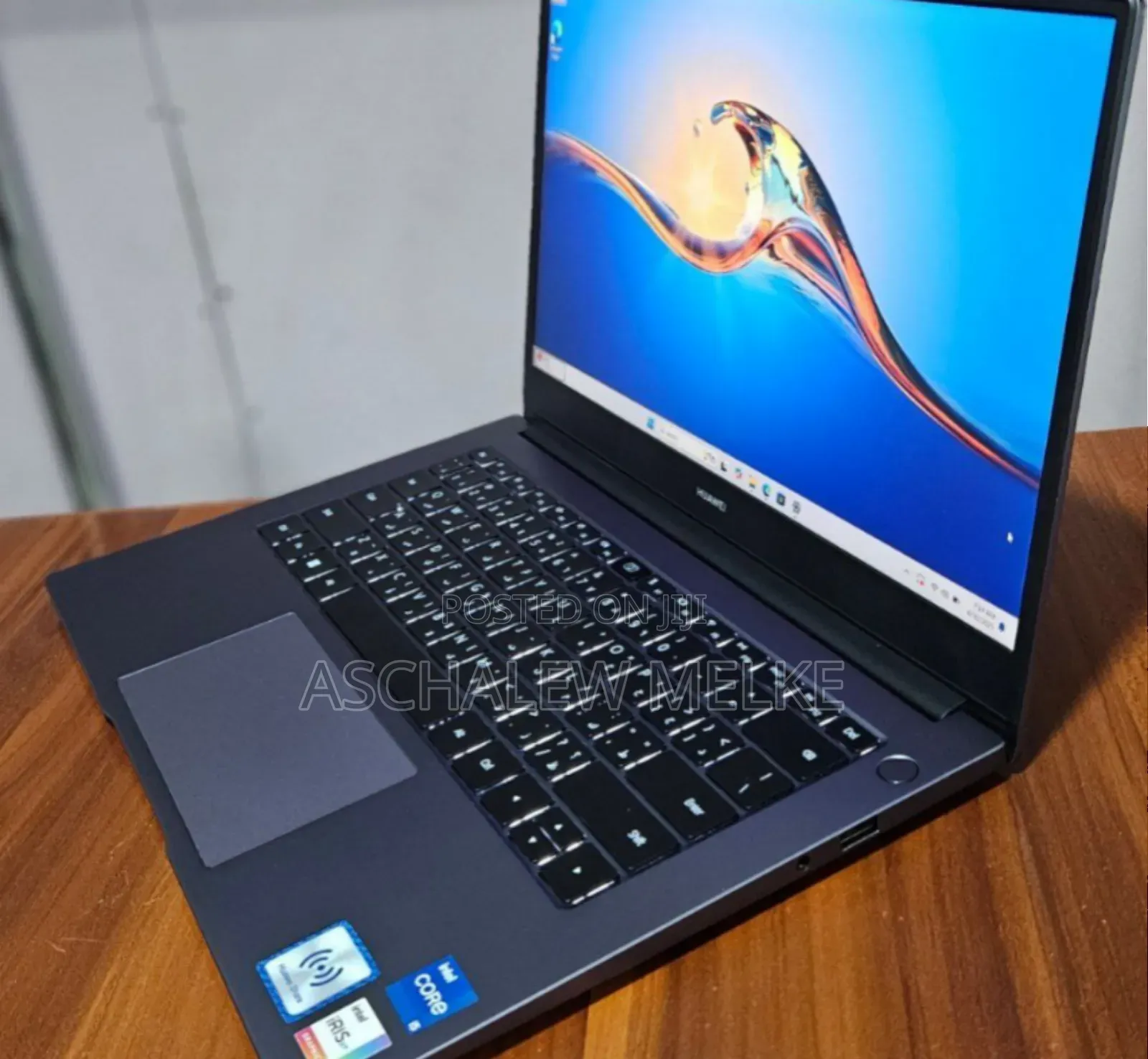 New Laptop Huawei MateBook 13 WRT-W29E 8GB Intel Core I5 SSD 512GB