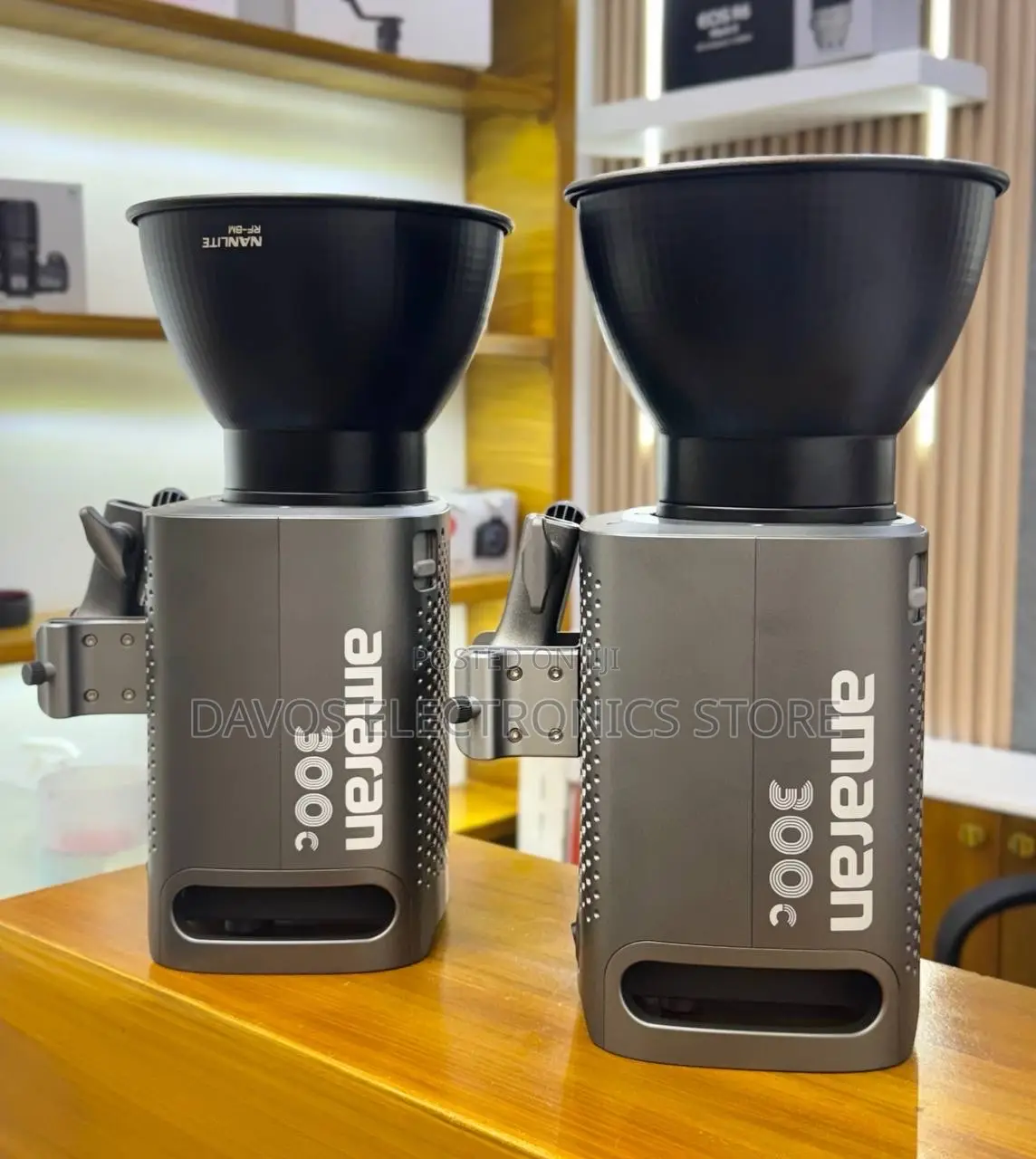 Amaran 300c RGB Led Monolight