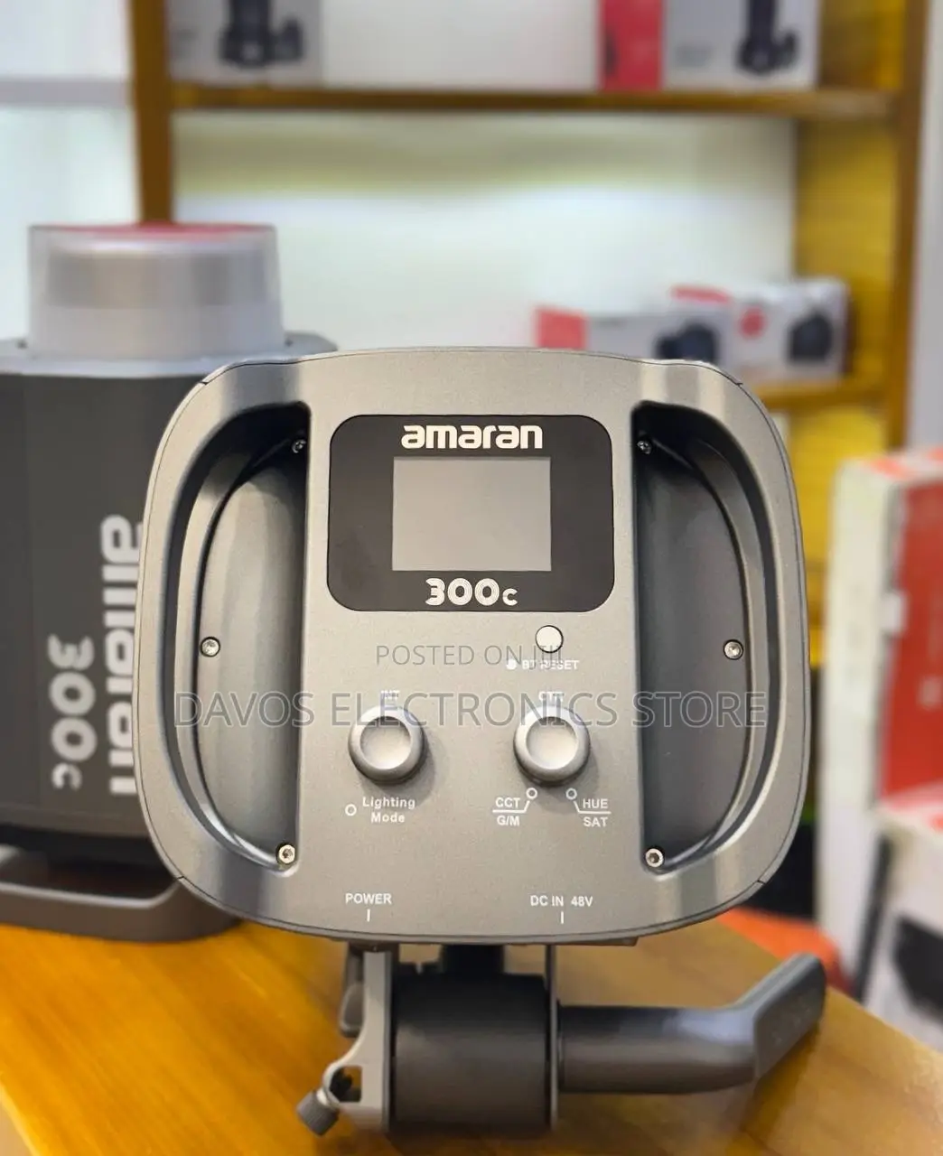 Amaran 300c RGB Led Monolight