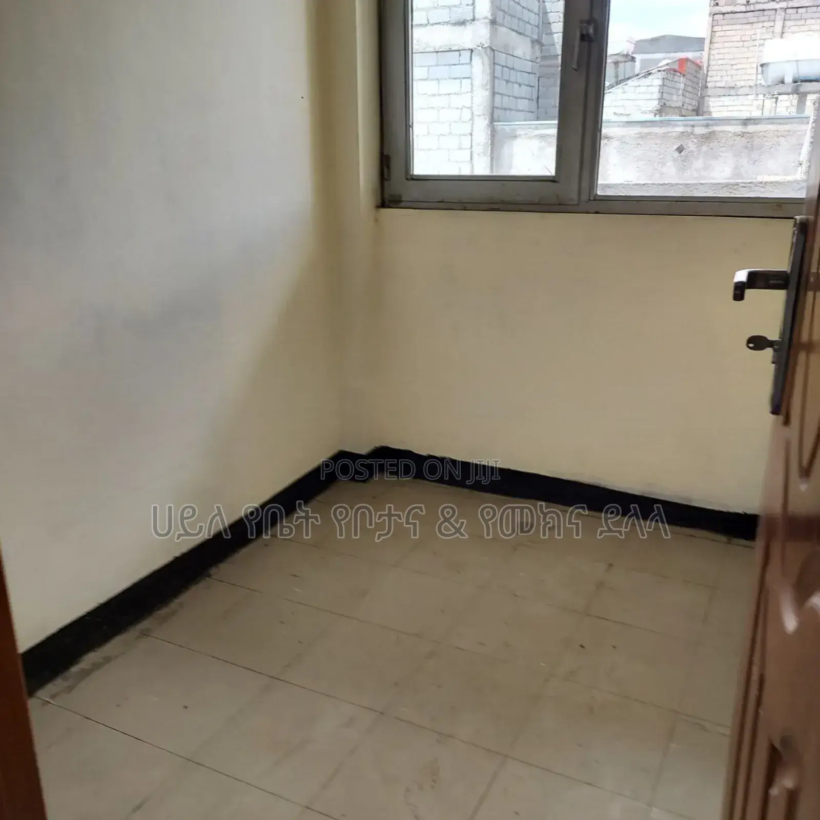 Furnished 4bdrm House in Mission Area, Oromia-Finfinne for sale