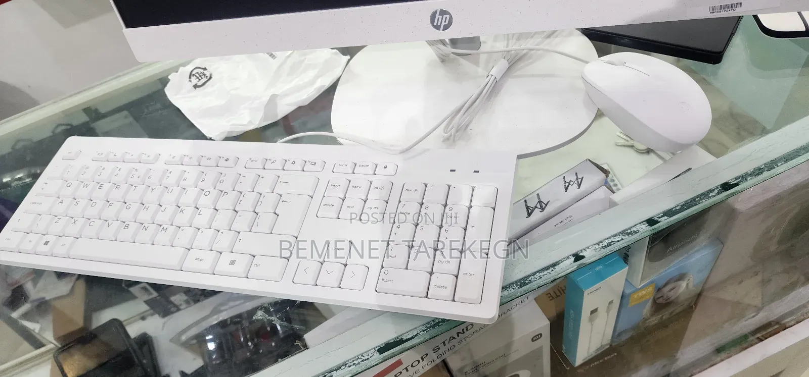 New HP 200 G4 22 All-in-One 16GB Intel Core I7 SSD 512GB