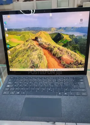 New Laptop Microsoft Surface 3 16GB Intel Core I7 SSD 256GB