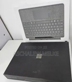 New Microsoft Surface Pro 11th Edition, a Copilot+ PC 16GB SSD 512GB