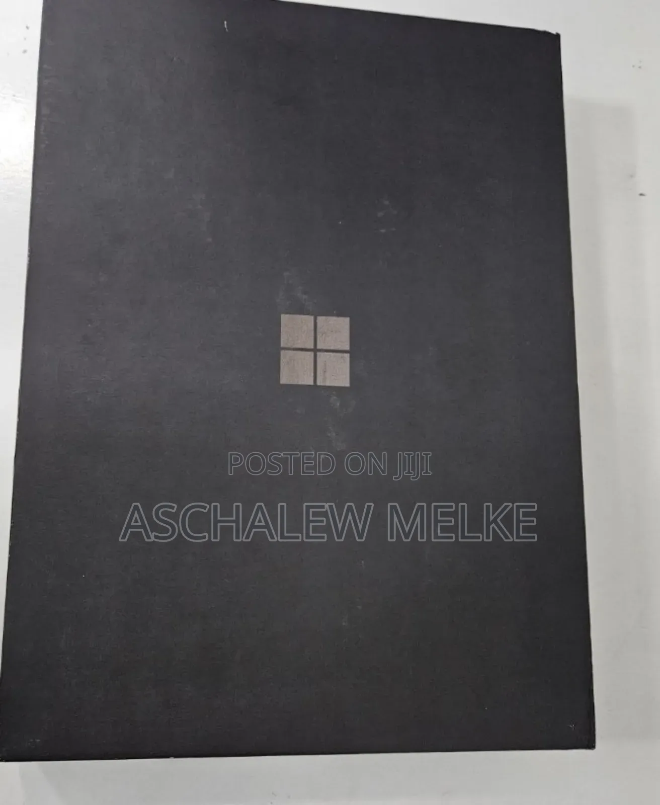 New Microsoft Surface Pro 11th Edition, a Copilot+ PC 16GB SSD 512GB