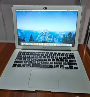 New Laptop Apple MacBook Air 2017 8GB Intel Core I5 SSD 128GB