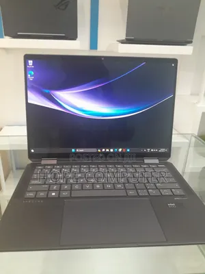 Photo - New Laptop HP Spectre 32GB Intel Core Ultra 7 SSD 1T