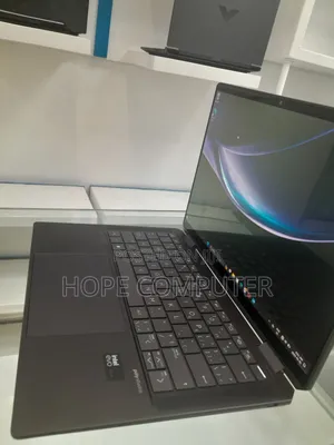 New Laptop HP Spectre 32GB Intel Core Ultra 7 SSD 1T