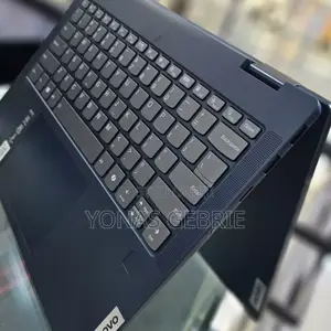 New Laptop Lenovo 16GB AMD Ryzen 7 SSD 1T