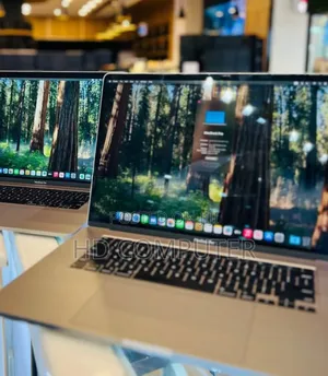 New Laptop Apple MacBook Pro 2018 16GB Intel Core I9 SSD 512GB