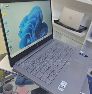 New Laptop HP Stream Notebook 16GB Intel Core I7 SSD 1T