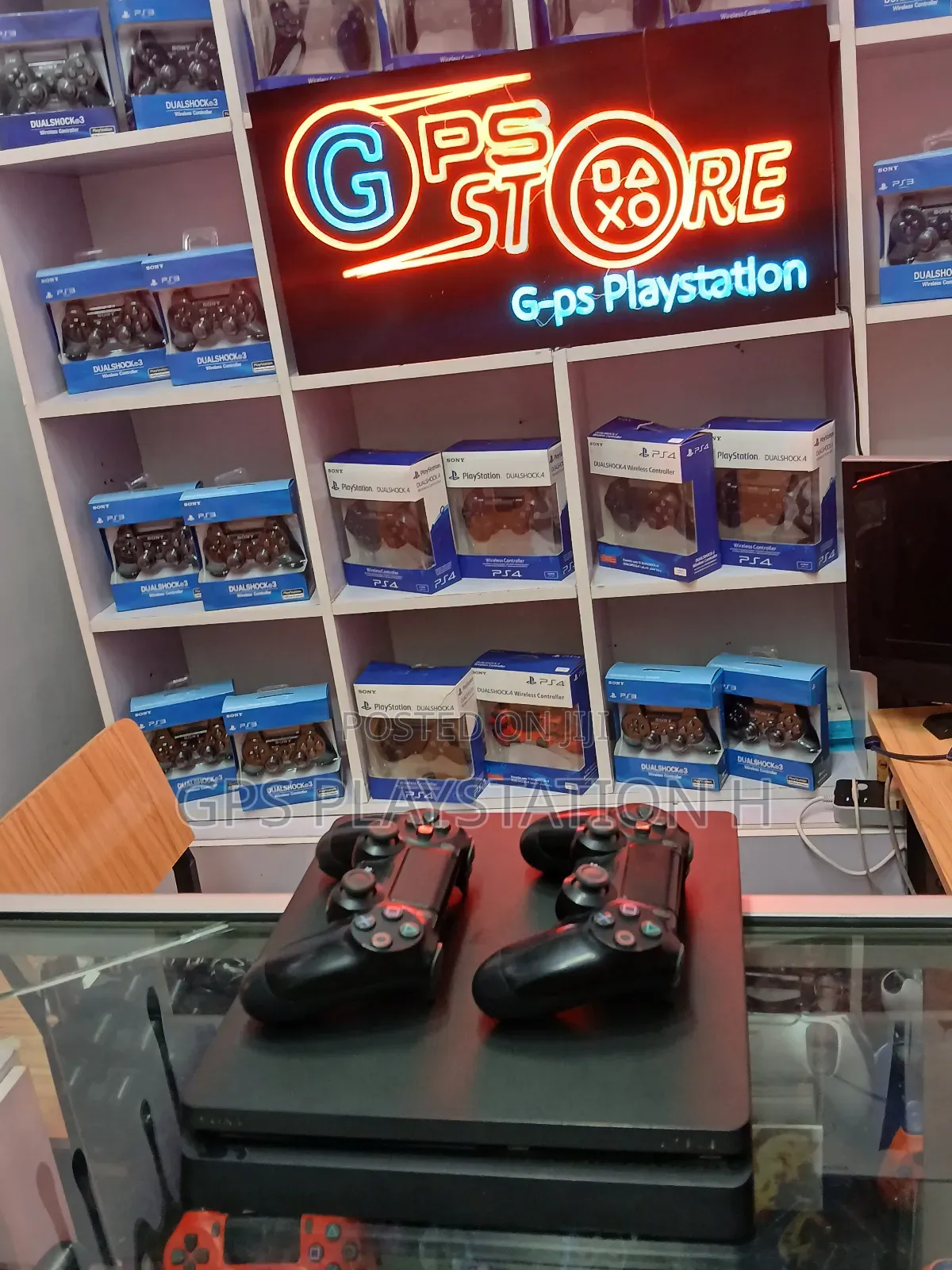 Playstation 4 Slim Latest Version