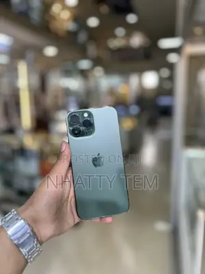Photo - Apple iPhone 13 Pro Max 128 GB Green