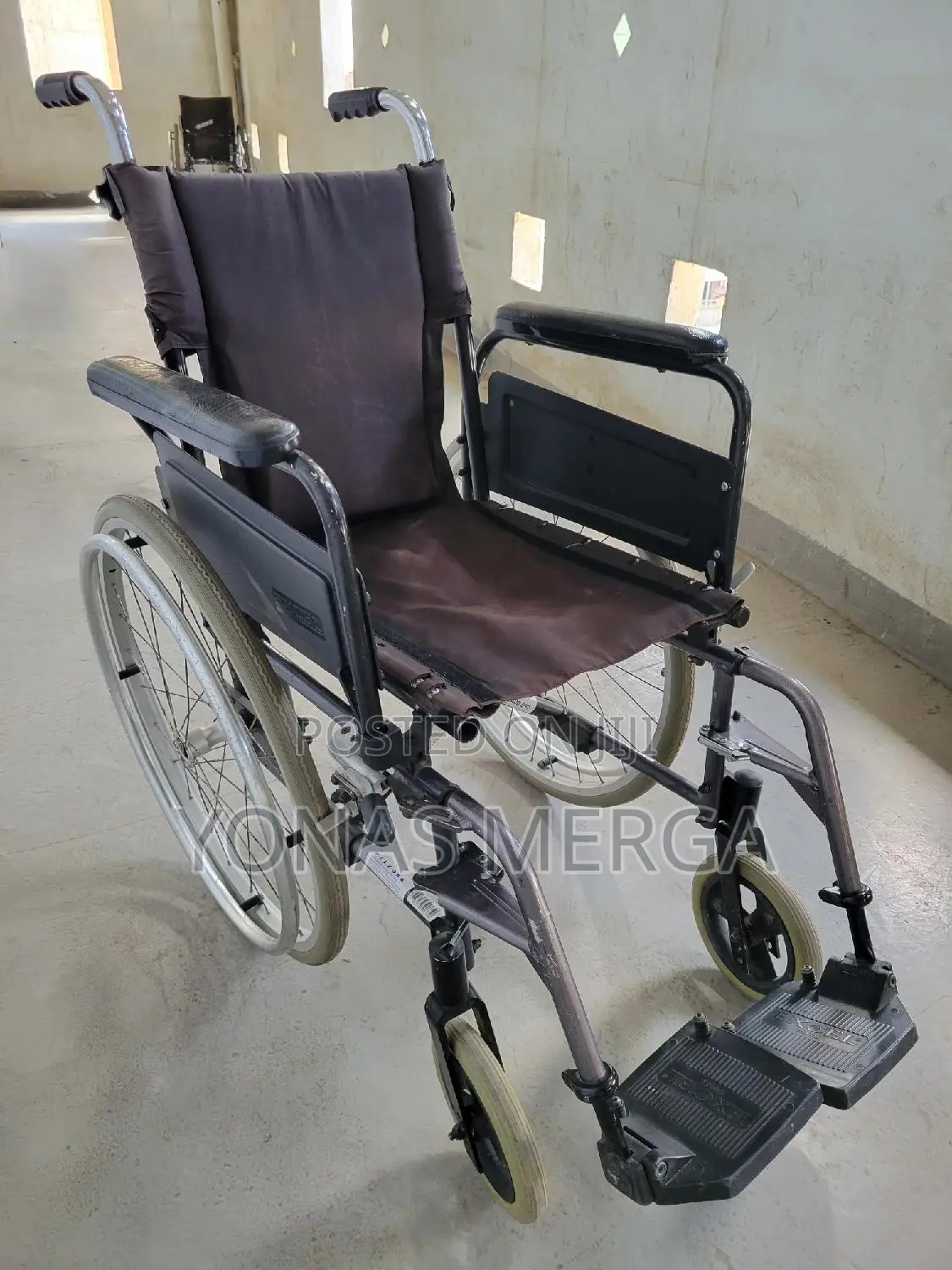 Wheelchair፹茄wheelchair/Safety Standard:Complie With Relevant