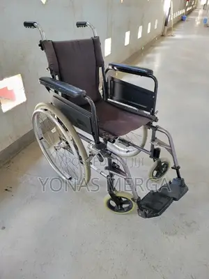 Wheelchair፺寬healthemate Foldable Wheelchair With Hand Breaks