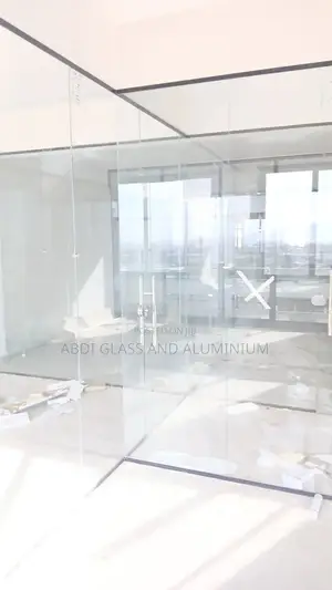 Photo - Tempereb Glass 10mm ቴምፐረድ ማስታወት