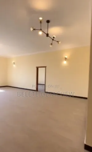 4bdrm Apartment in Cmc Yetebaberut,, Bole for sale