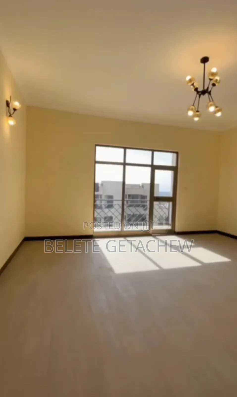 4bdrm Apartment in Cmc Yetebaberut,, Bole for sale