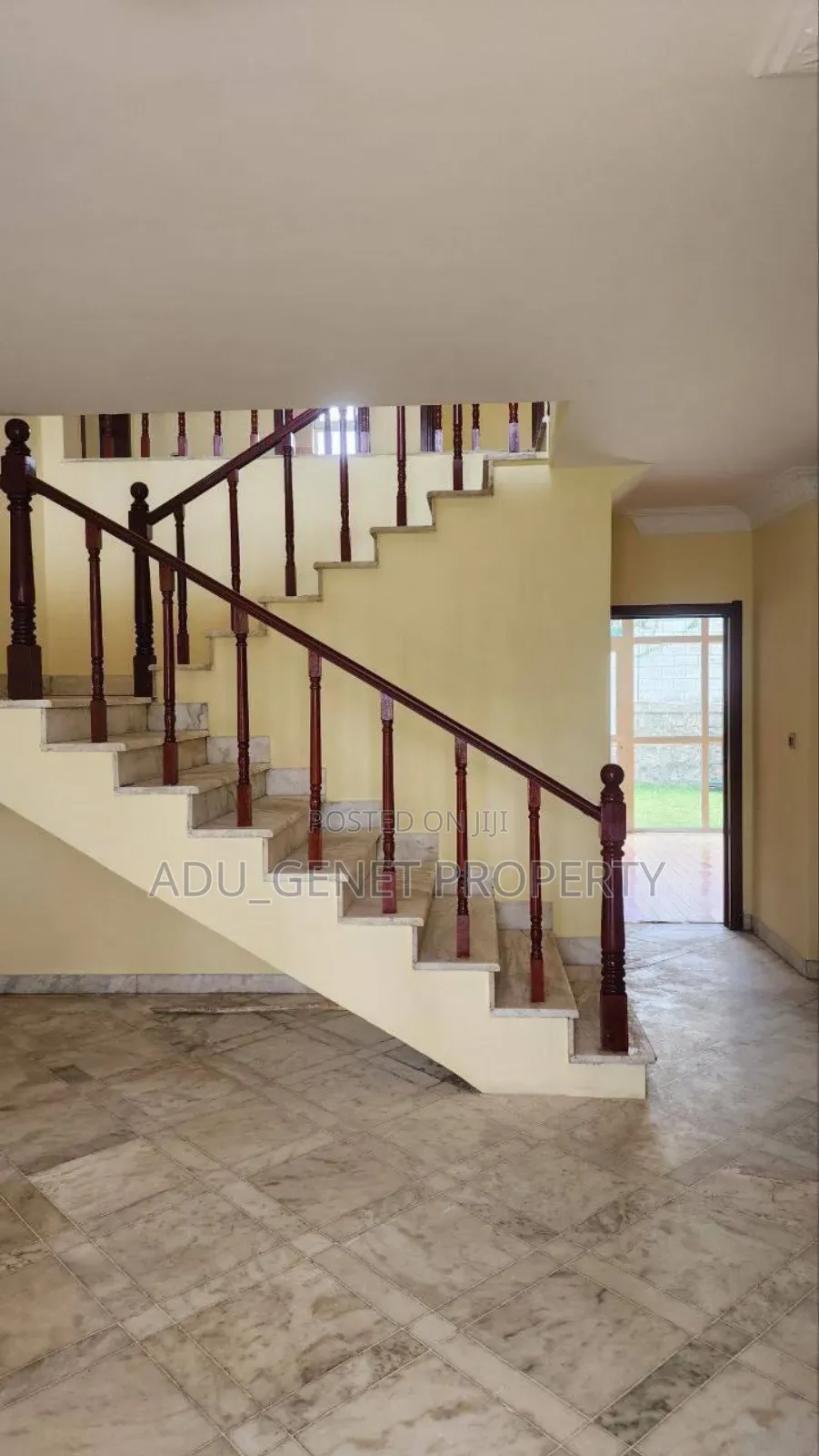 Furnished 6bdrm Duplex in ሲሲዲ, Yeka for sale