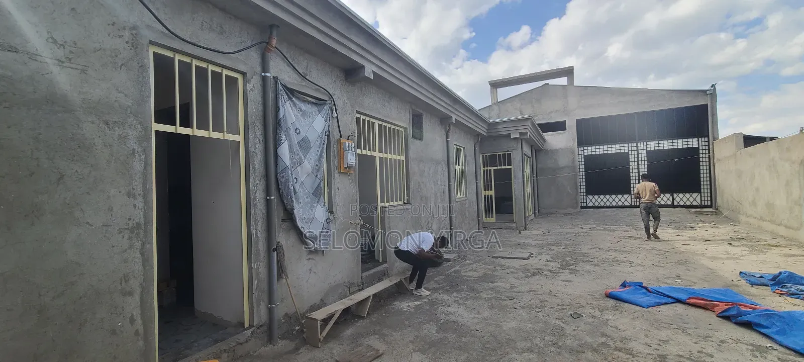 ለክራይ የቀረበ መጋዘን