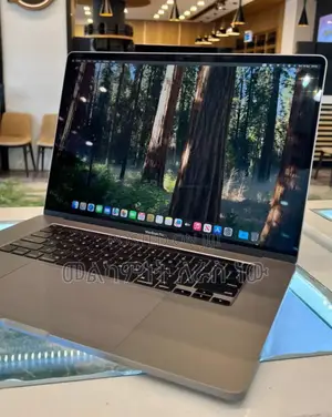 New Laptop Apple MacBook Pro 2018 32GB Intel Core I9 SSD 512GB