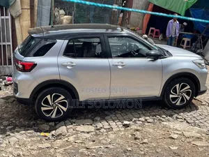 Toyota Raize 2022 Silver