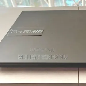 Photo - New Laptop Asus Vivobook E200HA 8GB AMD Ryzen 5 SSD 512GB