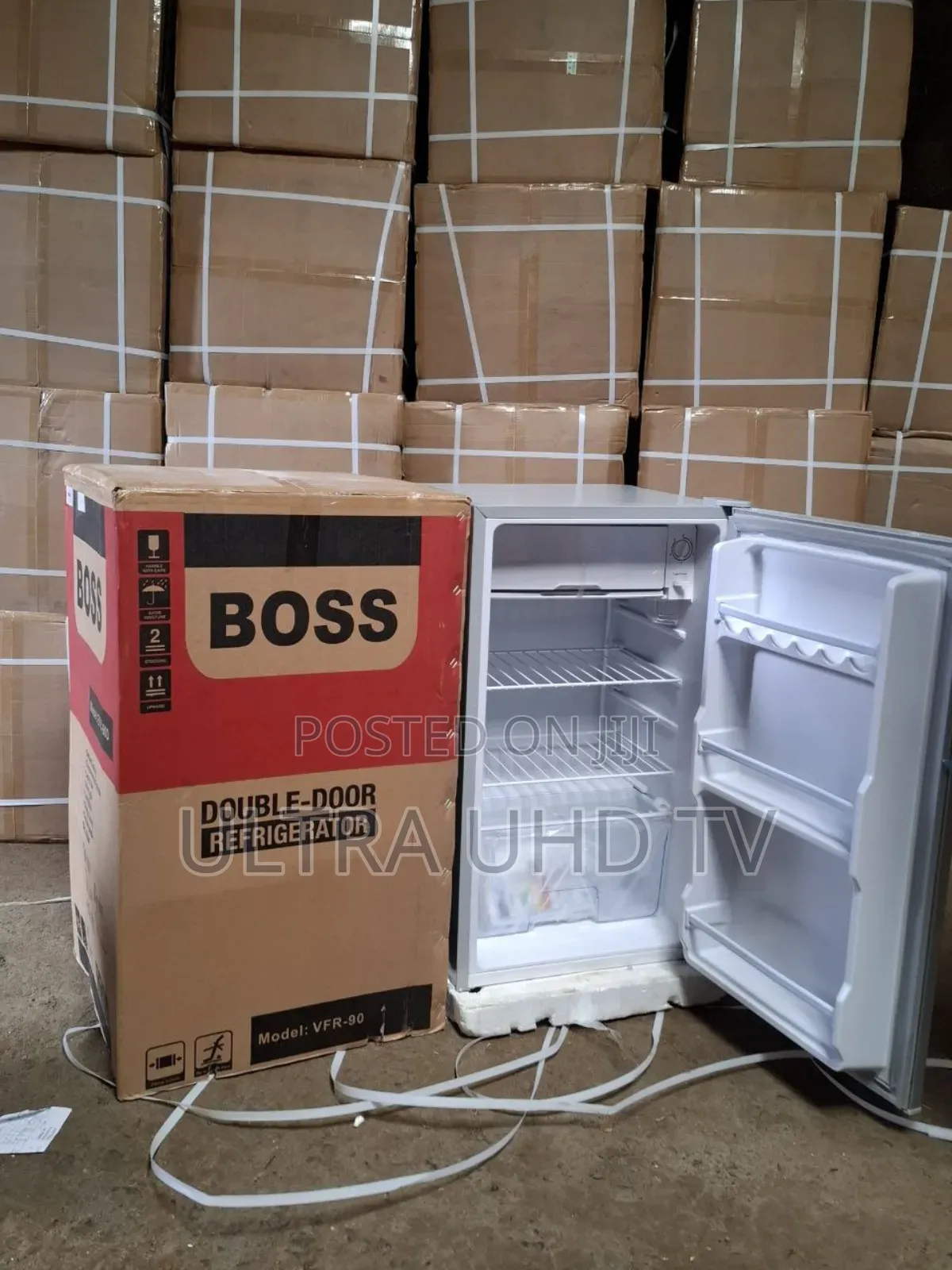 Boss Refrigerator 100l